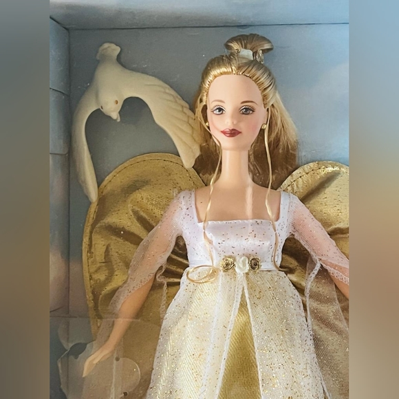 Vintage Angelic inspiration barbie doll - Picture 4 of 8